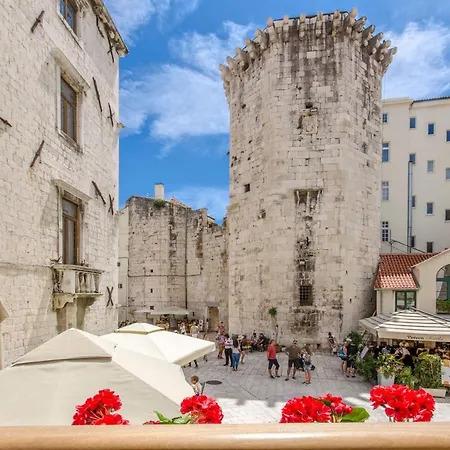 Appartement Astrid *